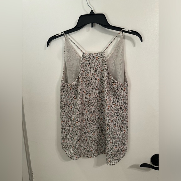 LOFT Dress Tank Top in Floral Pattern 🤍 🌹 - Picture 3 of 4